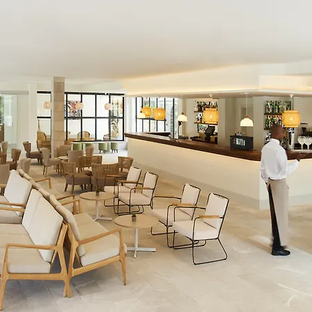Club Del Sol Aparthotel 4*