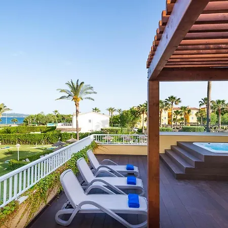 Club Del Sol Aparthotel 4*